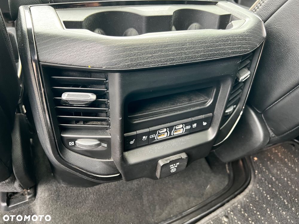 RAM 1500 Crew Cab Limited - 23