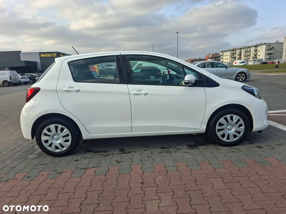 Toyota Yaris - 7