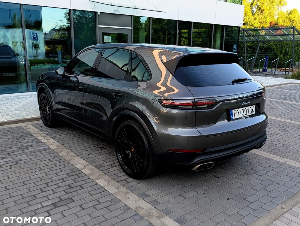 Porsche Cayenne Standard - 3
