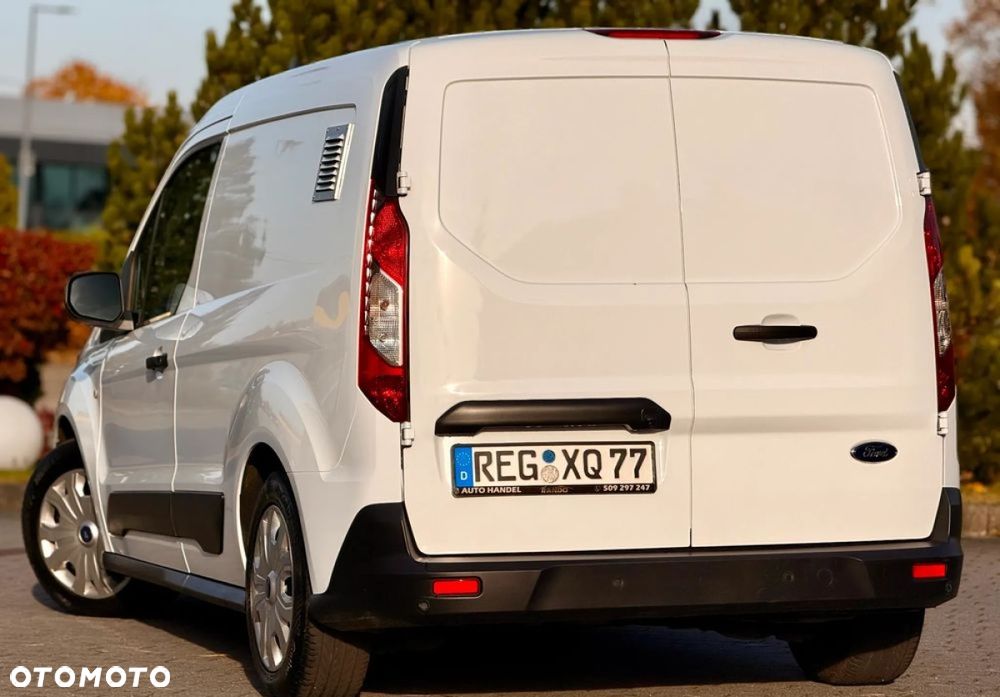 Ford Transit Connect - 16