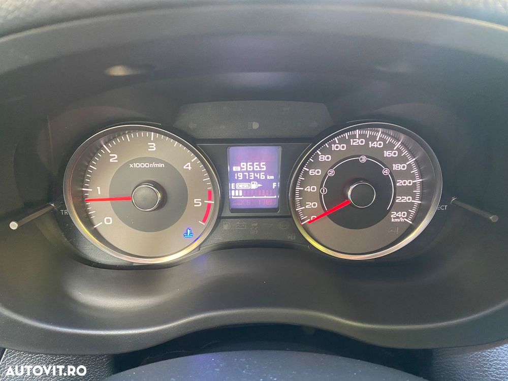 Subaru Forester 2.0D Exclusive - 9