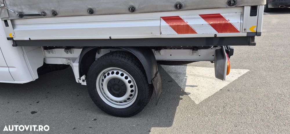 Volkswagen Transporter - 10