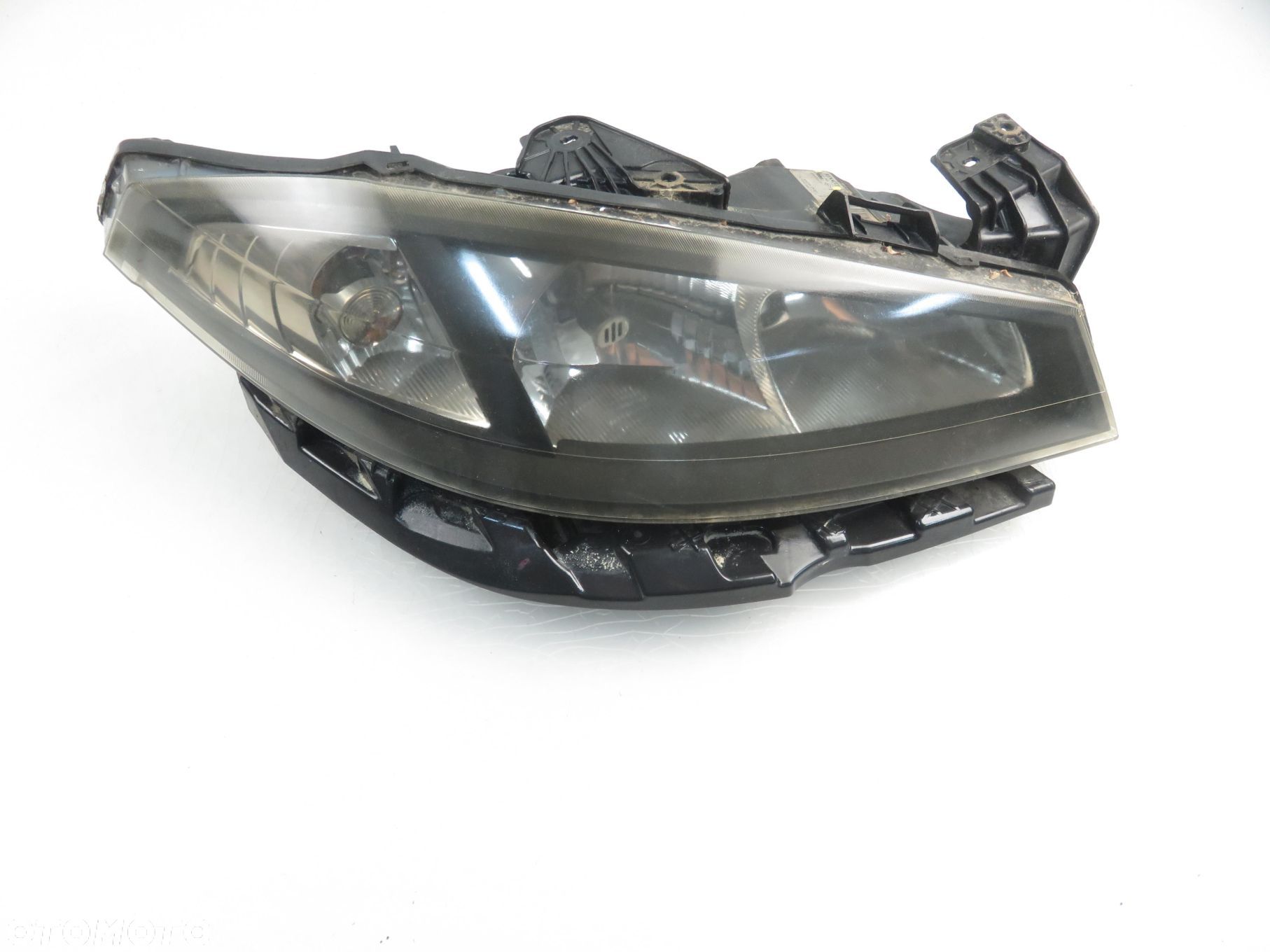 LAMPA PRAWA PRZEDNIA LAGUNA II LIFT 8200481197 - 1