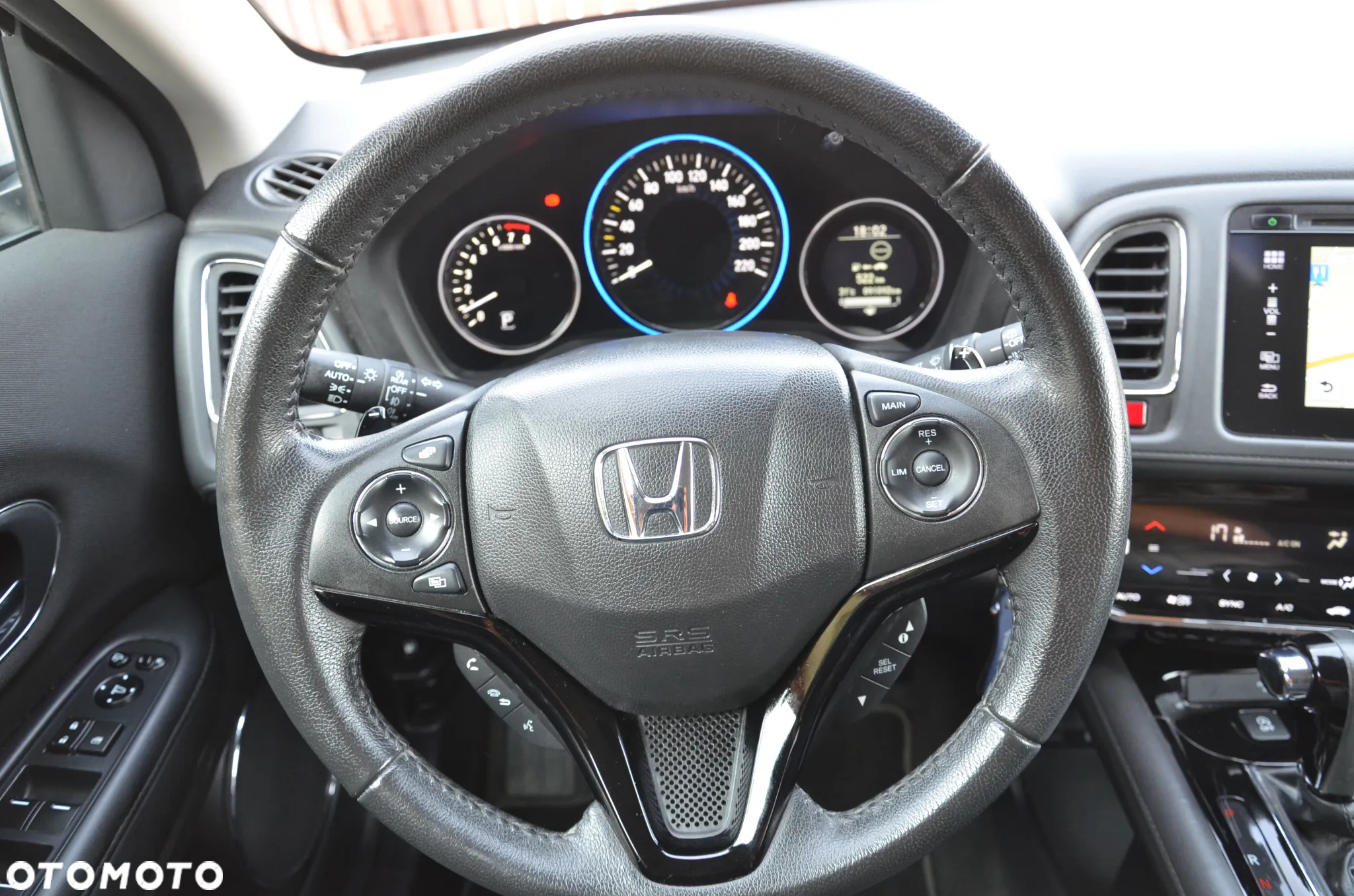 Honda HR-V 1.5 Executive (ADAS) CVT - 9