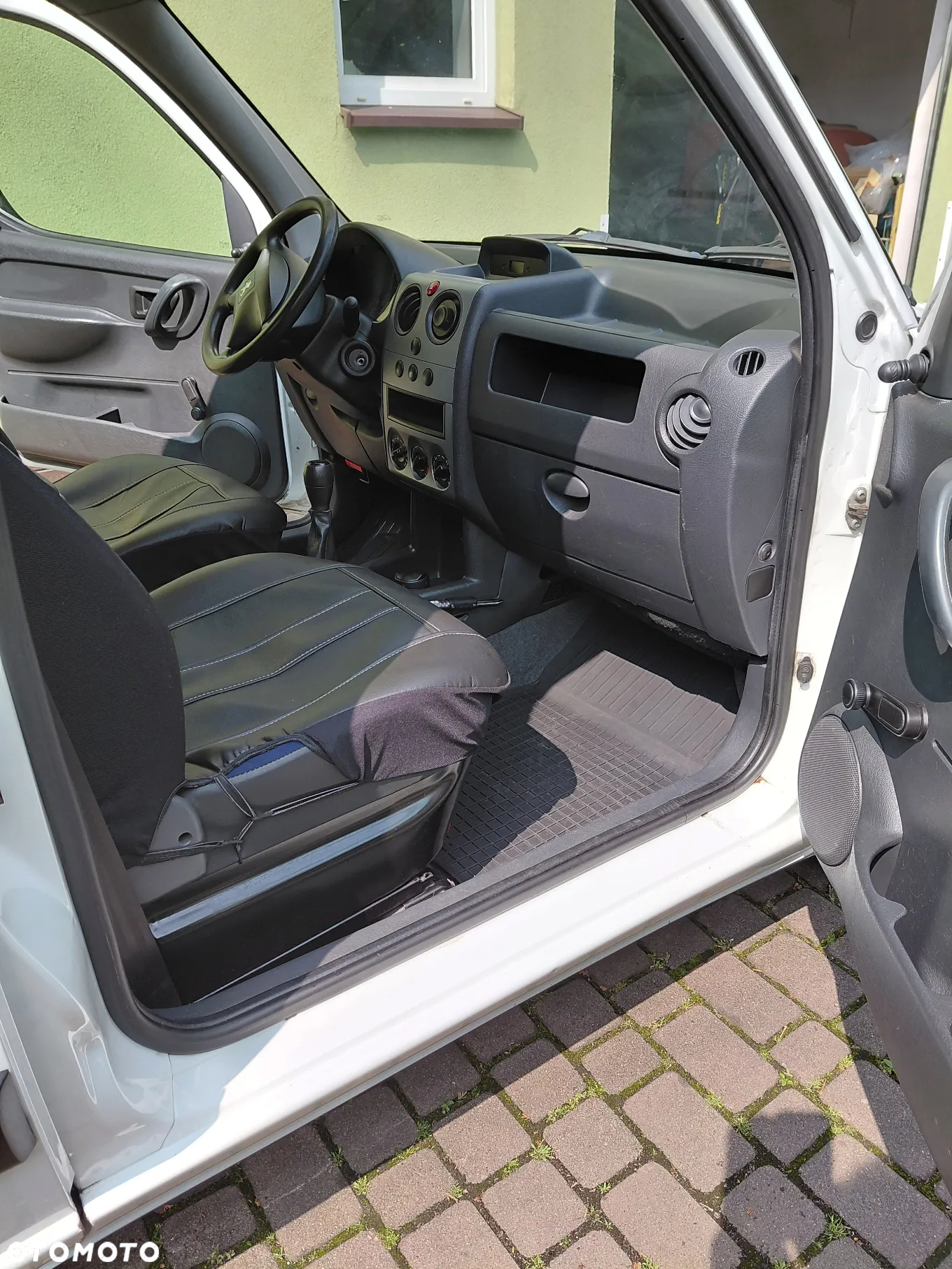 Peugeot Partner - 9