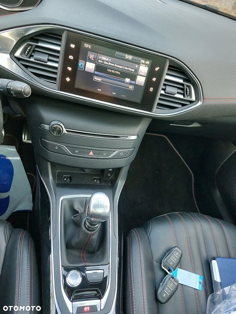 Peugeot 308 THP 205 GT - 19