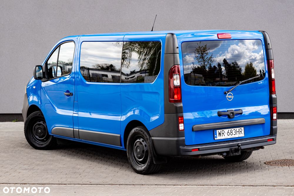 Opel Vivaro - 8