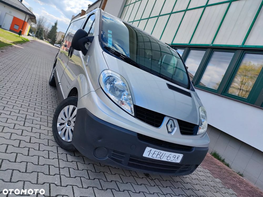 Opel Vivaro - 1