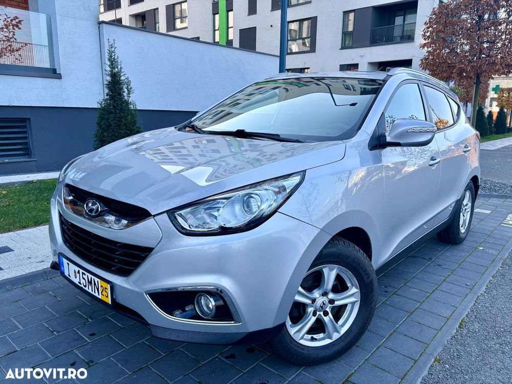 Hyundai ix35 2.0 CRDI 4WD Premium - 1