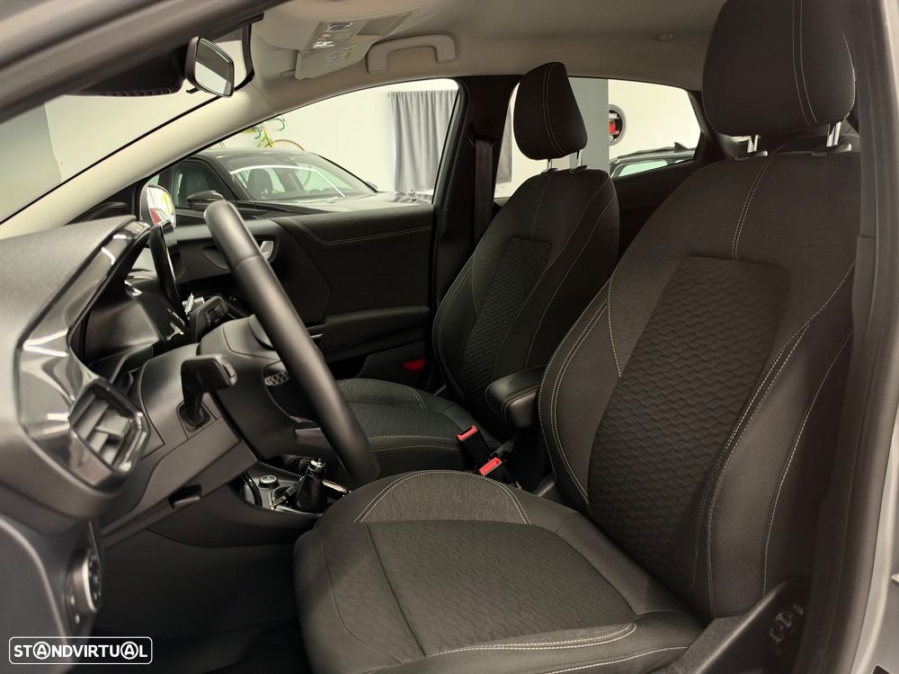 Ford Puma 1.0 EcoBoost Hybrid TITANIUM - 11