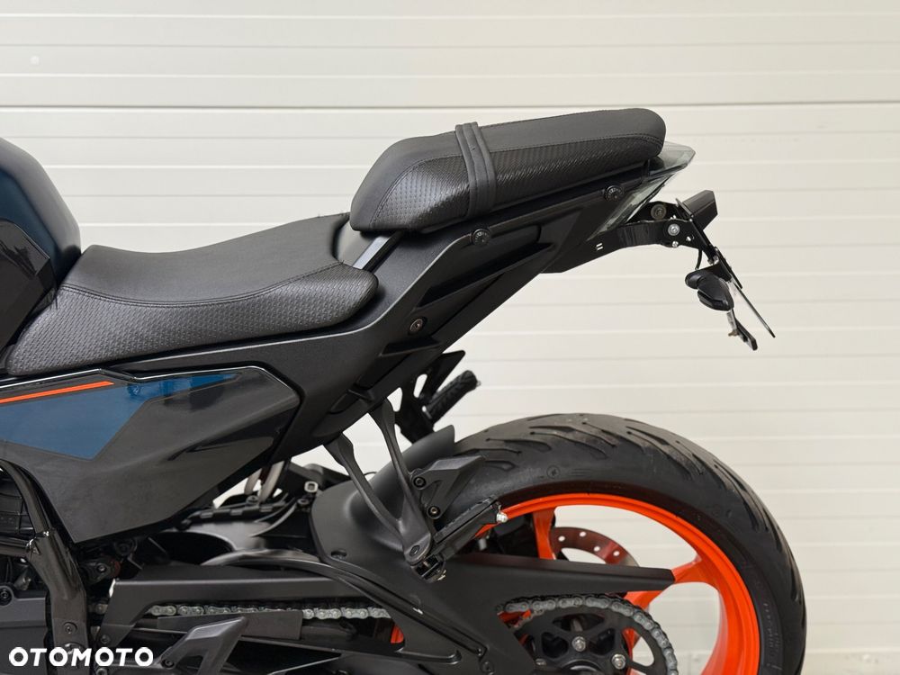 KTM Duke - 33