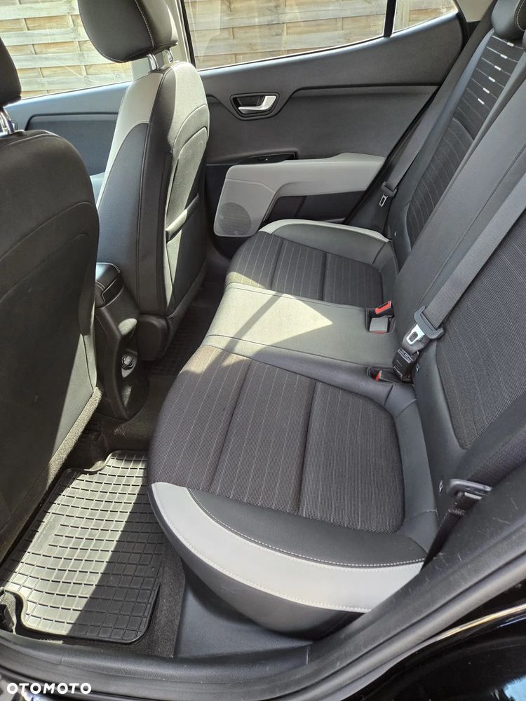 Kia Stonic 1.4 XL - 17