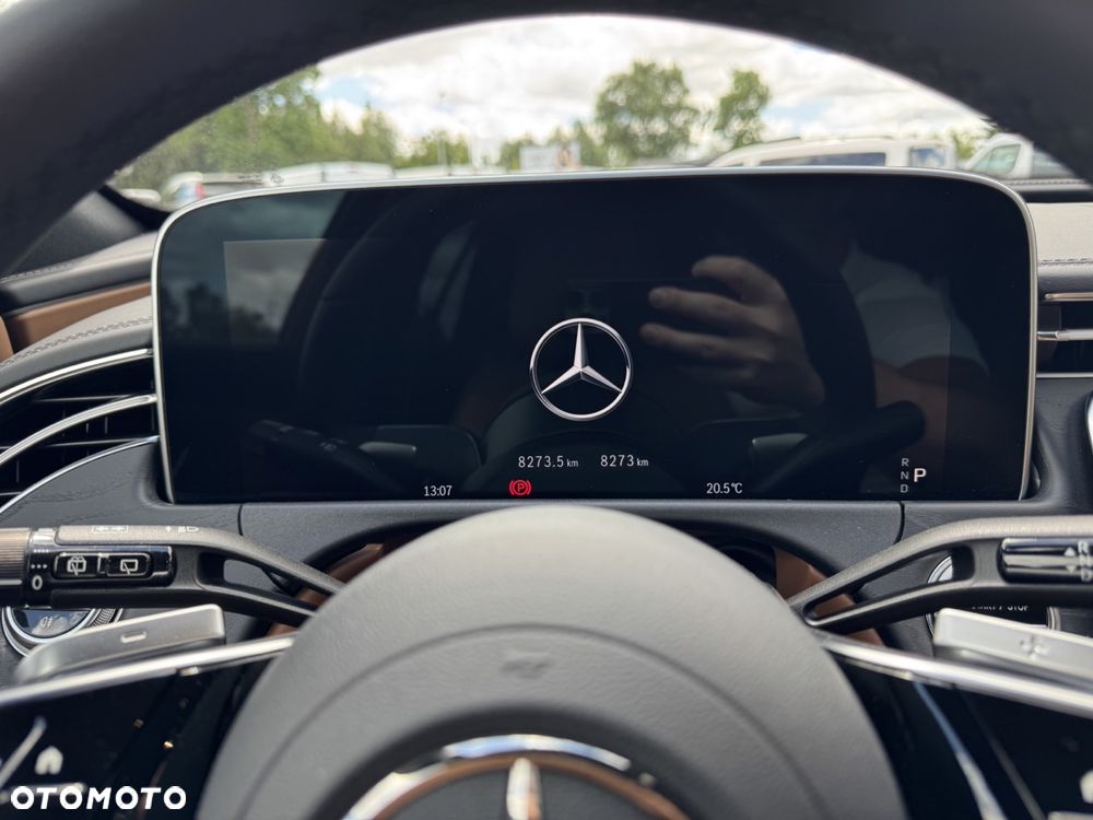 Mercedes-Benz Klasa E 200 mHEV 4-Matic Avantgarde 9G-Tronic - 25