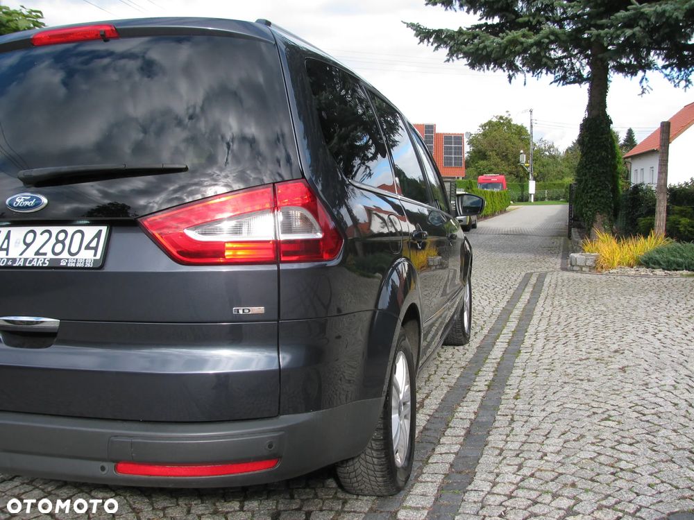 Ford Galaxy 2.0 TDCi Titanium - 34