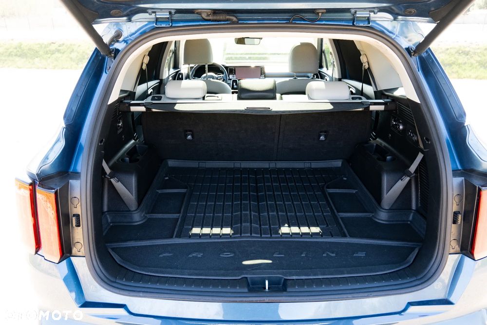 Kia Sorento 1.6 T-GDI HEV XL 4WD 7os - 10