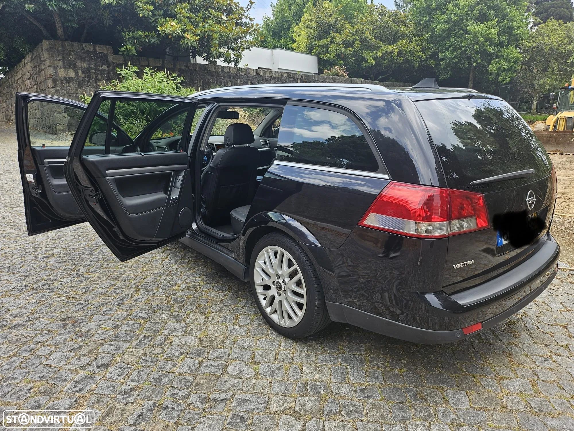 Opel Vectra Caravan - 1