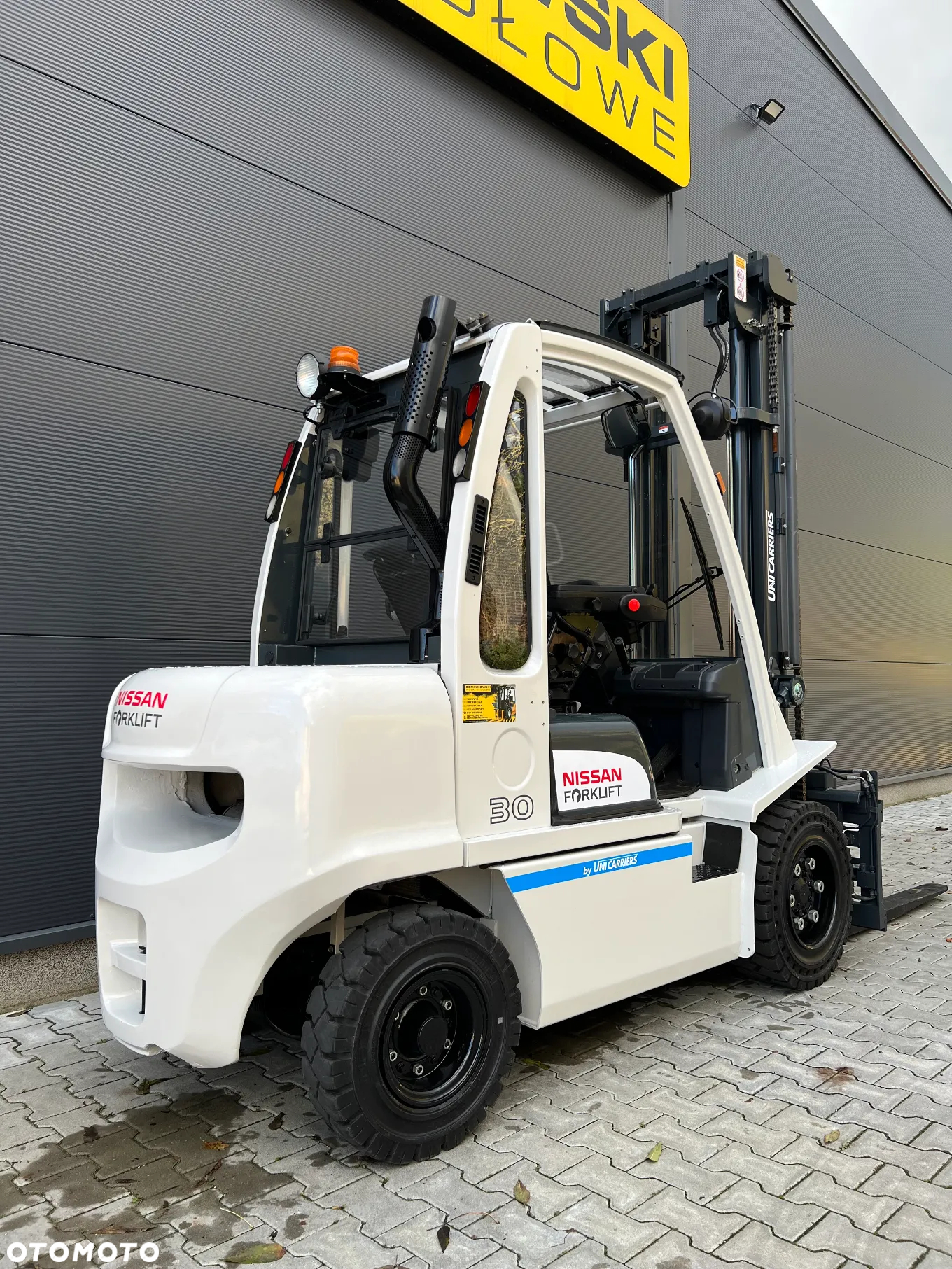 UniCarriers YG1D2A30Q - 6