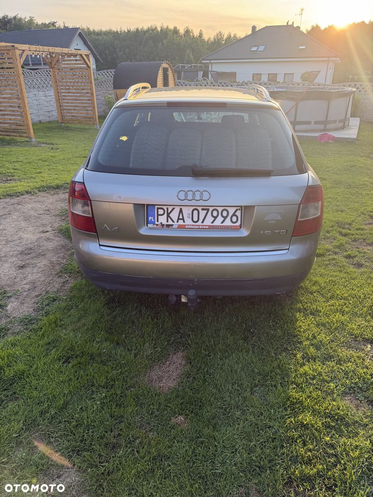 Audi A4 Avant - 3