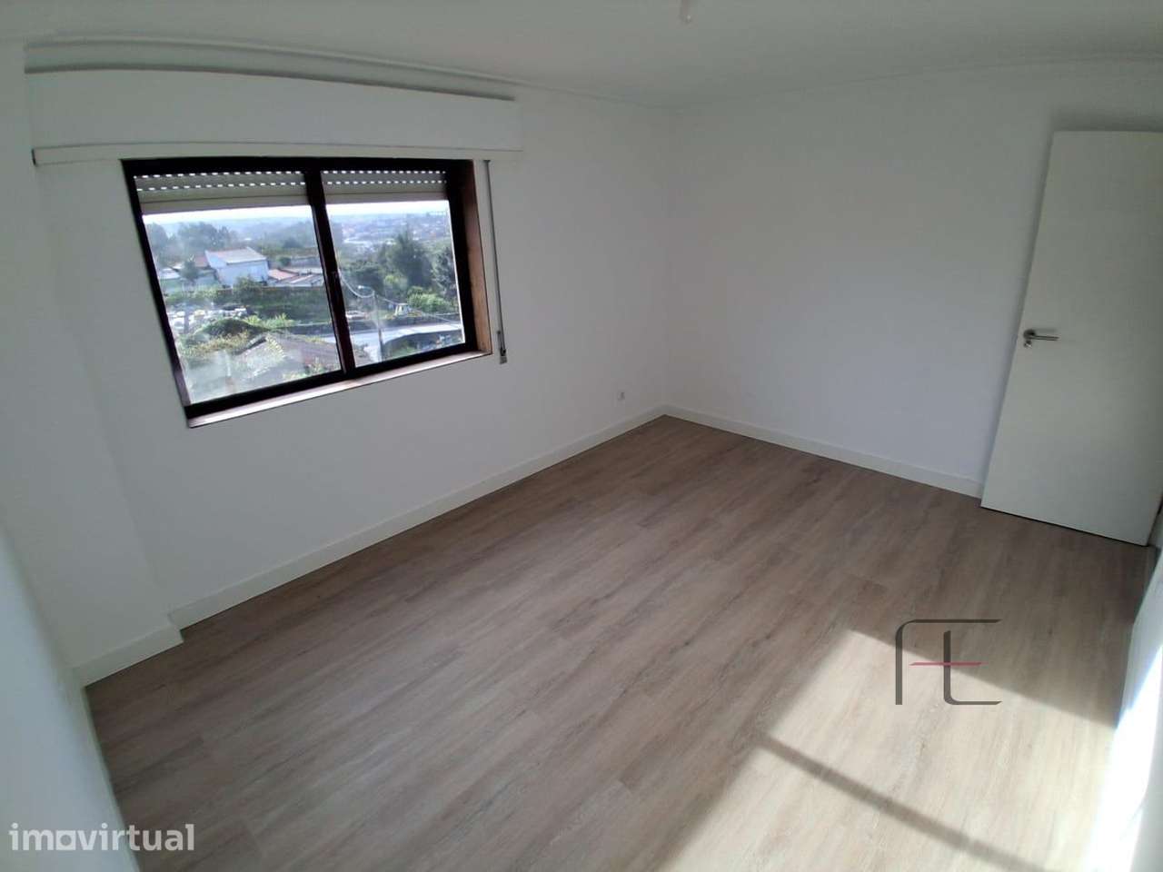Apartamento T2 em Renovação em Rio Tinto - Grande imagem: 4/15