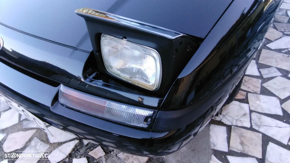 Mazda 323 - 8