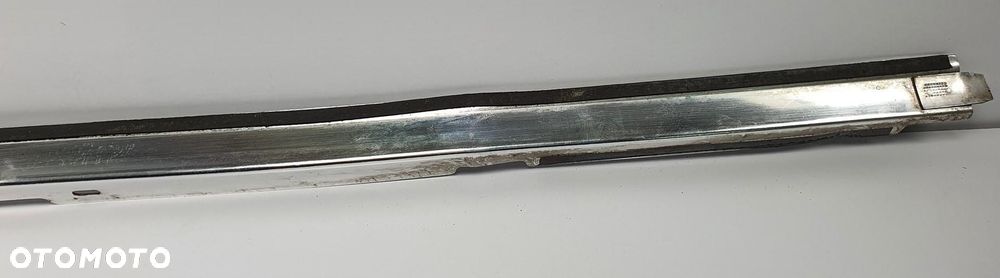 LISTWA PRAWY PRZÓD CHROM MERCEDES W126 - 3