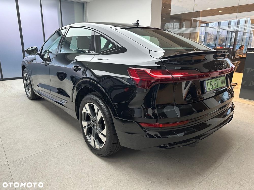 Audi e-tron 55 Quattro S Line - 4