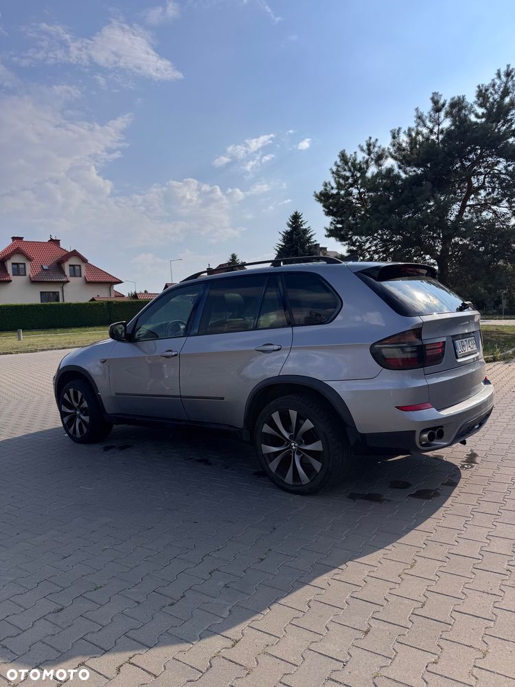 BMW X5 4.8i xDrive - 5
