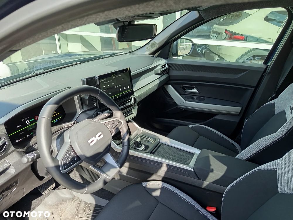 Dacia Bigster 1.8 Full Hybrid 155 Journey MMT - 9