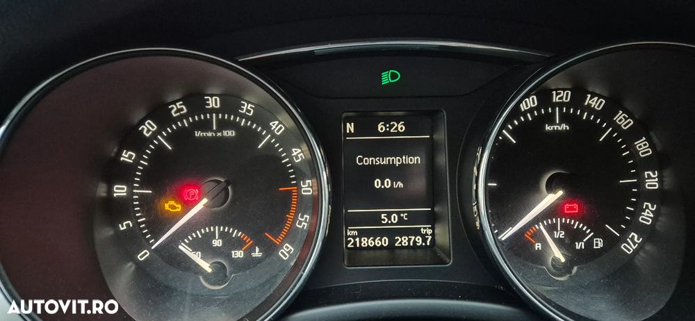 Skoda Superb 2.0 TDI Elegance - 8