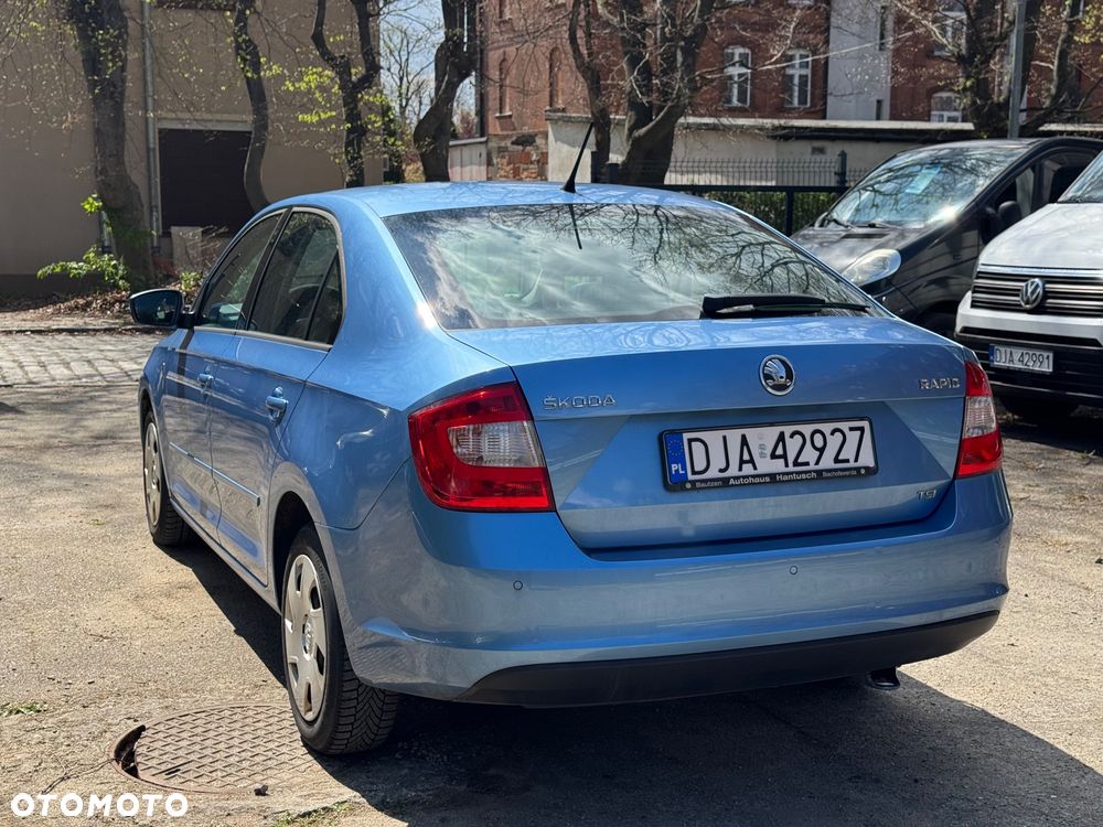 Skoda RAPID Spb 1.2 TSI Ambition - 20