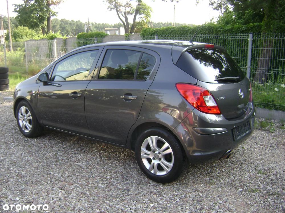 Opel Corsa - 3