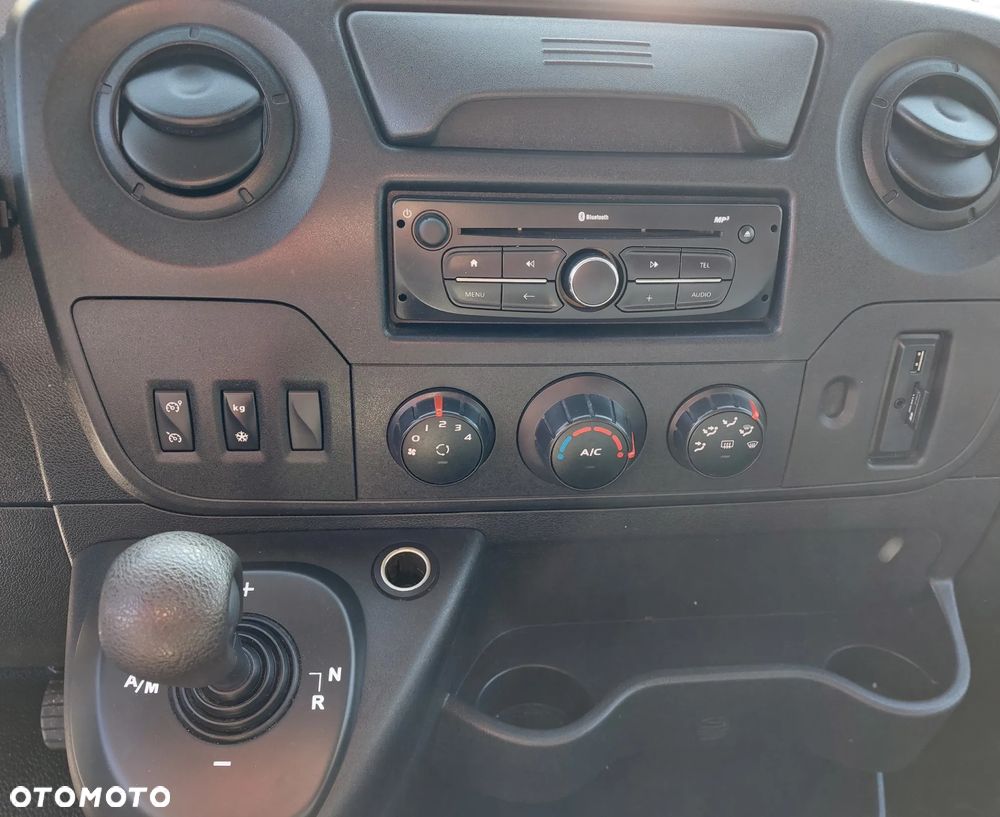 Renault Master - 20