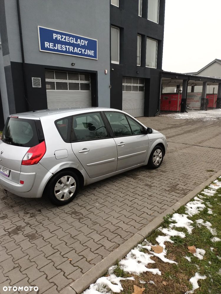 Renault Scenic - 6