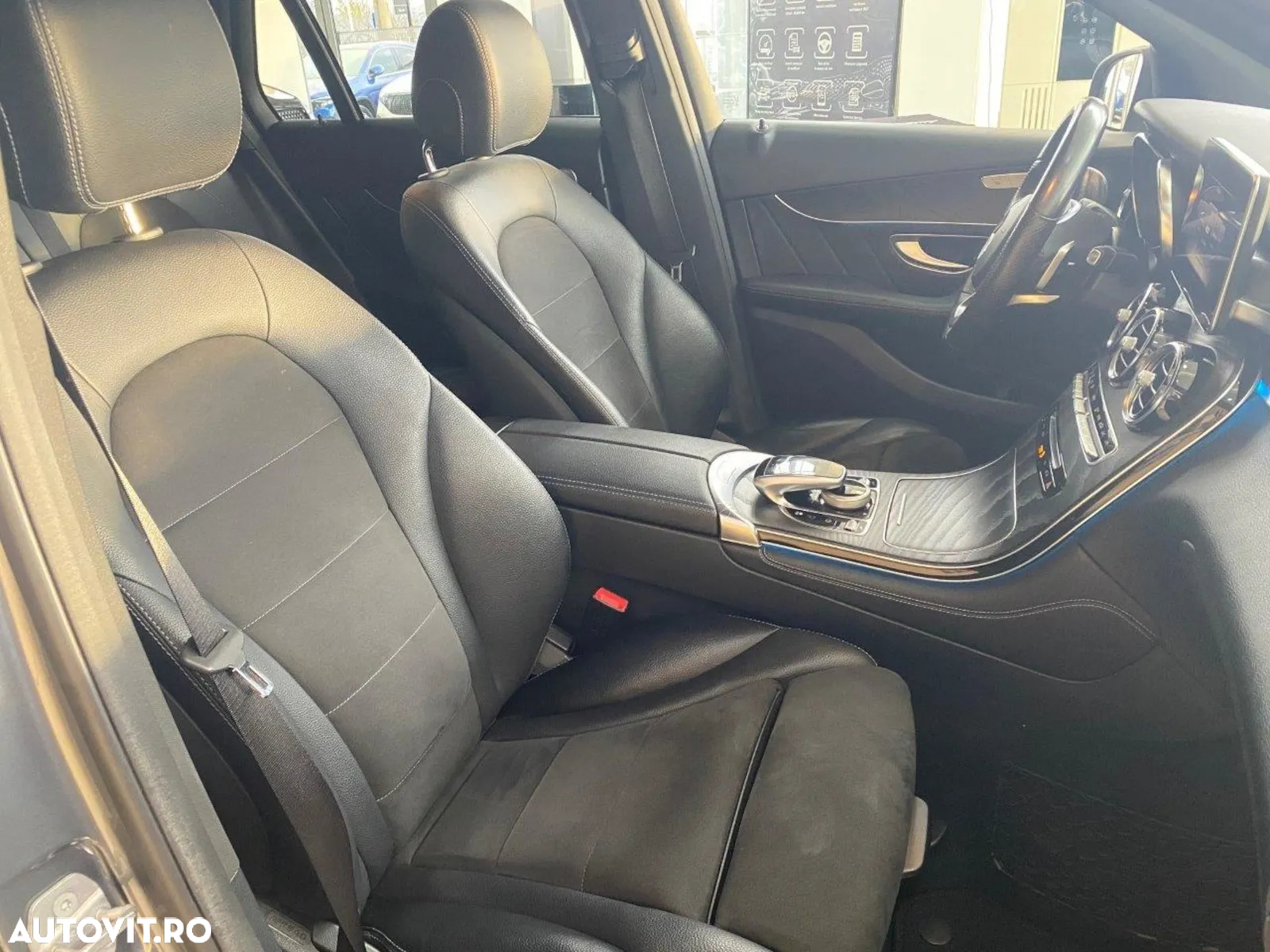 Mercedes-Benz GLC 250 d 4Matic 9G-TRONIC AMG Line - 19