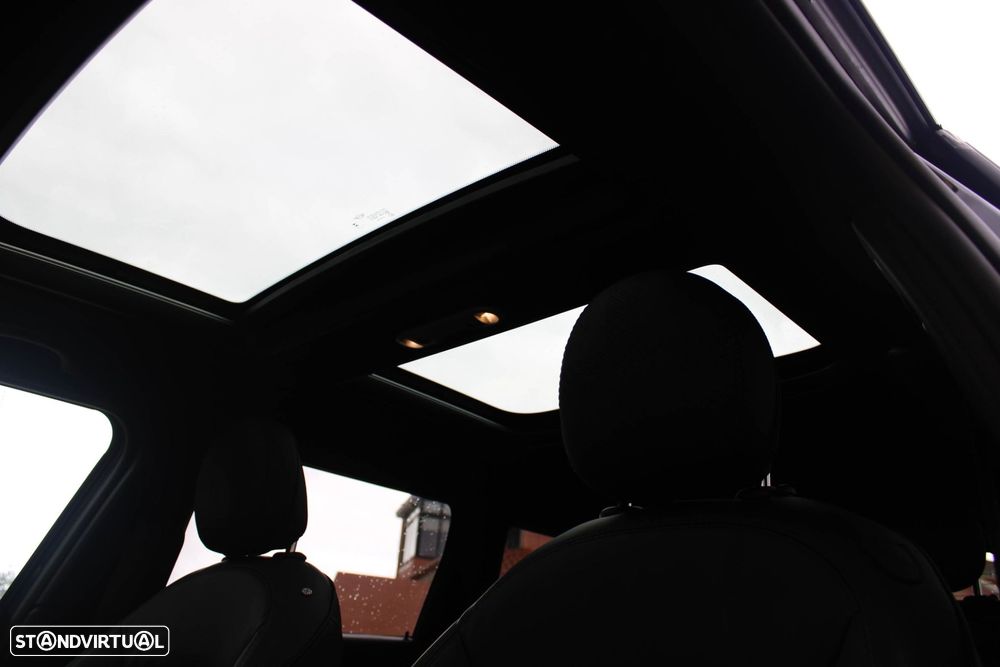 MINI Clubman Cooper Premium Plus Yours Auto - 32