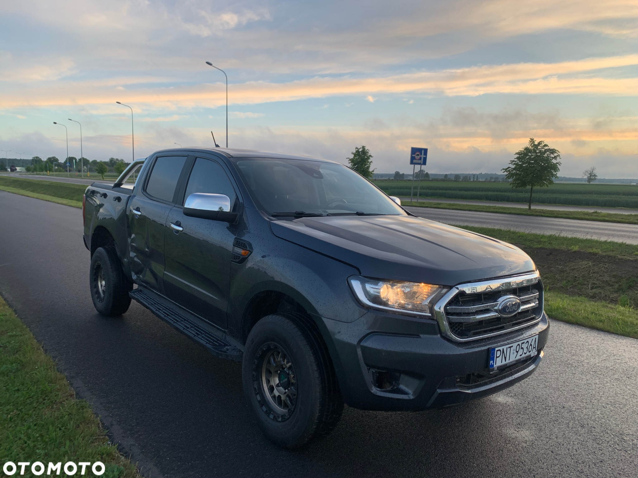 Ford Ranger 2.0 EcoBlue 4x4 DC XLT - 2
