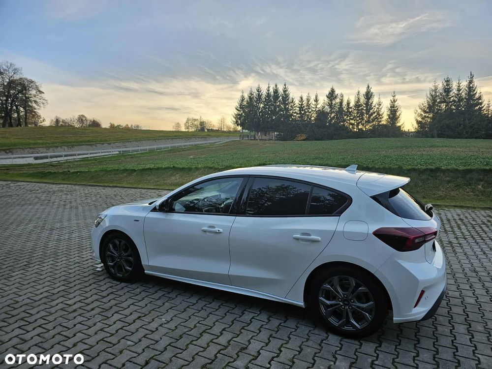 Ford Focus 1.5 EcoBlue Start-Stopp-System ST-LINE - 7