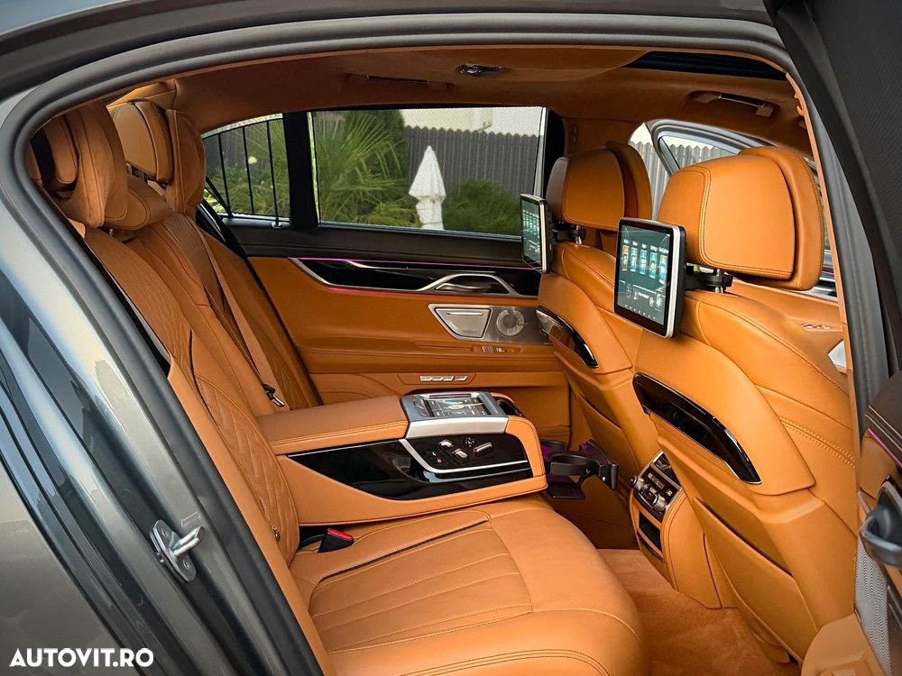 BMW Seria 7 740e iPerformance - 15