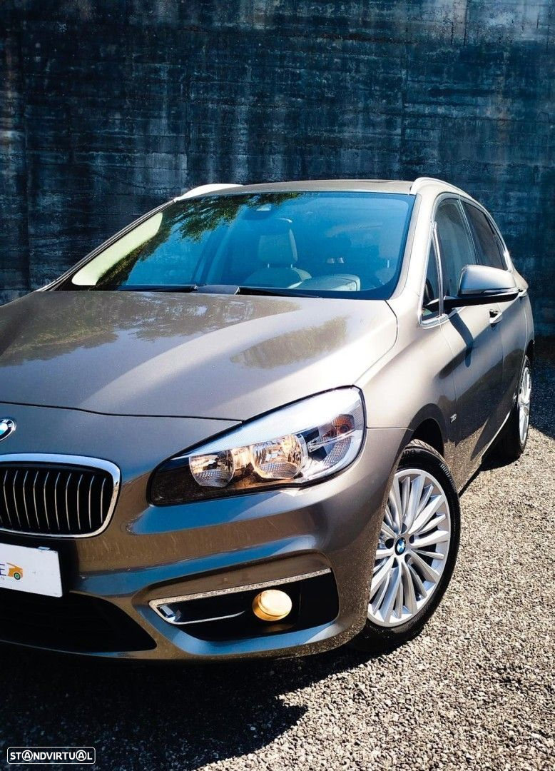 BMW 216 Active Tourer d Line Luxury Auto - 16