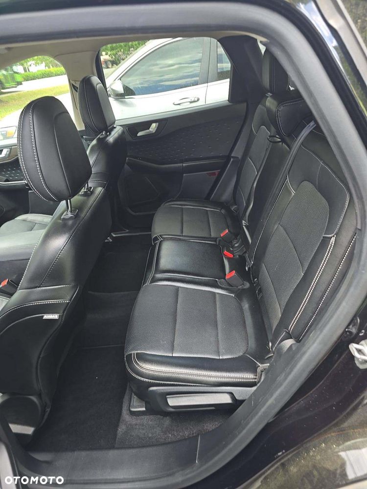 Ford Escape 2.0 EcoBoost AWD Titanium - 10