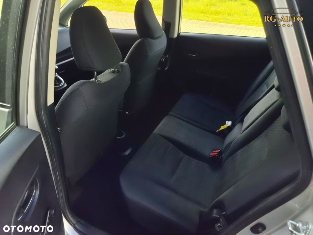 Toyota Verso S - 26