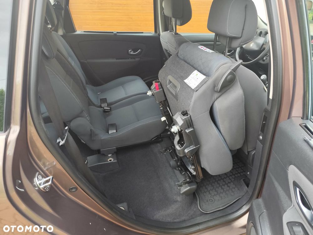 Renault Grand Scenic Gr 1.9 dCi Emotion - 8