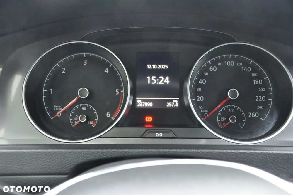 Volkswagen Golf VII 2.0 TDI BMT 4Mot Highline - 26