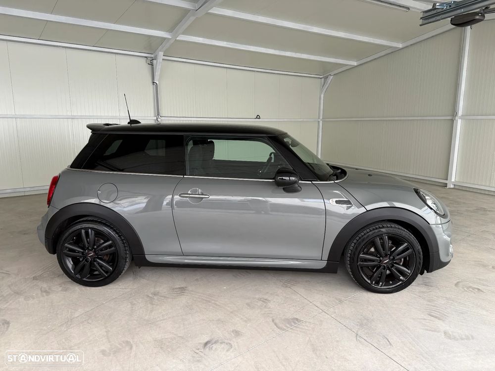 MINI 3 Portas Cooper D Aut. - 2