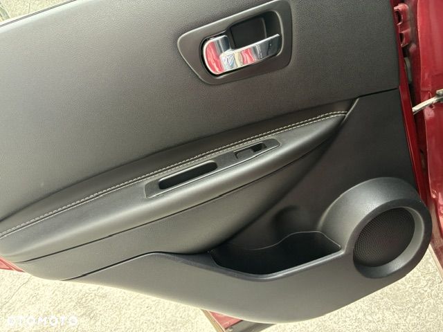 Nissan Qashqai 2.0 360 - 19