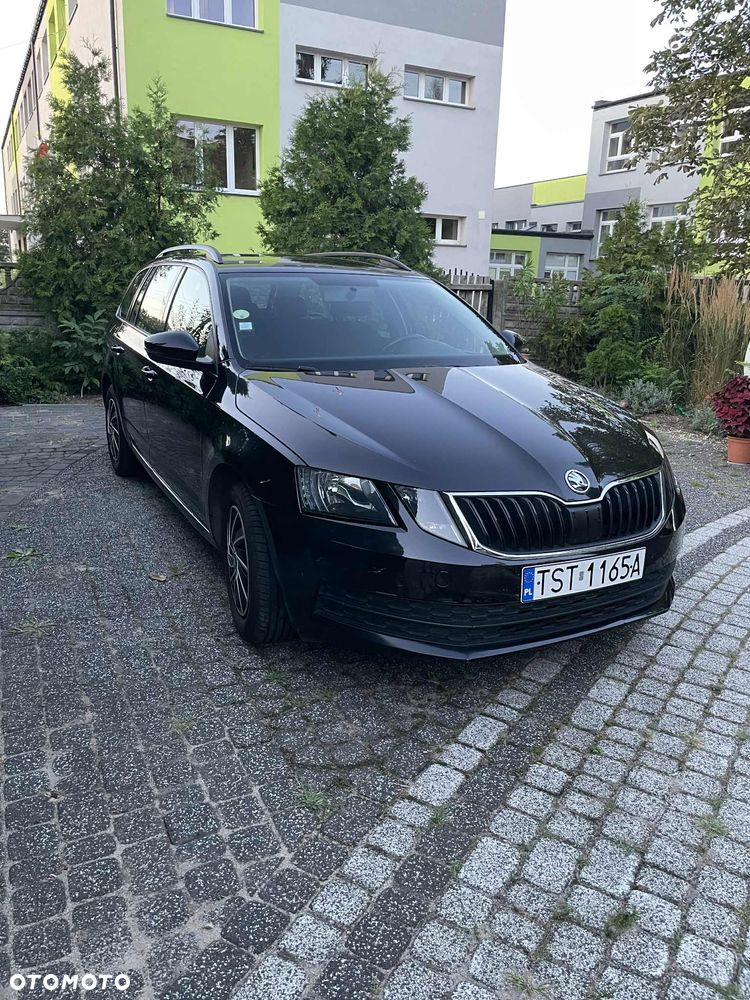 Skoda Octavia 1.6 TDI Active - 1