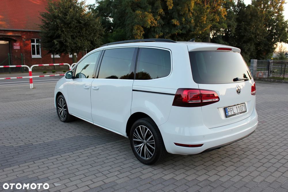 Volkswagen Sharan 2.0 TDI DSG (BlueMotion Technology) Comfortline - 31