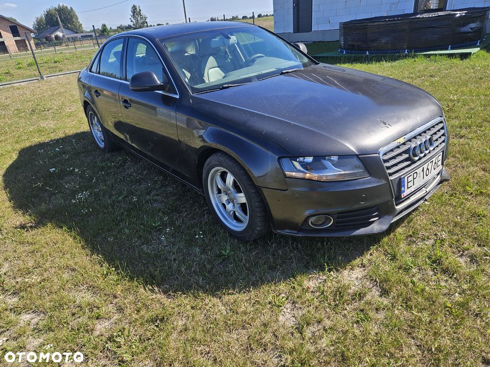Audi A4 Avant - 4