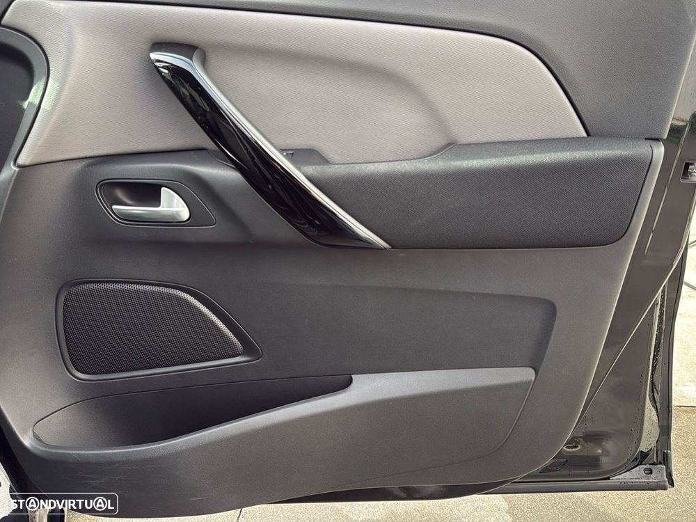 Citroën Grand C4 Spacetourer - 18