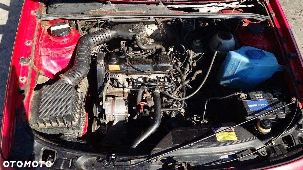 VW Passat B3 91R 1.8 66KW NA CZĘŚCI - 6